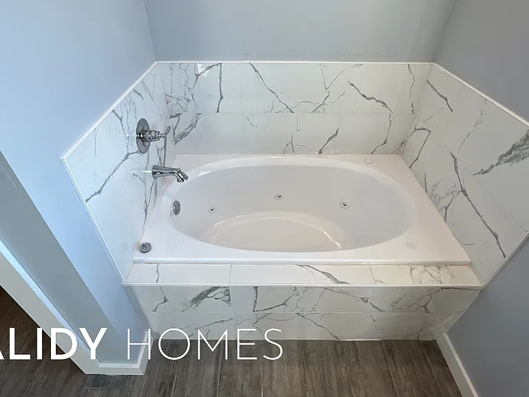 17640 Natalie Ct — Photo 21