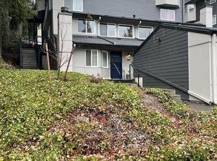 6208 NE 17th Ave SW #M101, Vancouver, WA 98665