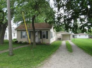 211 W Belle St, Oreana, IL 62554