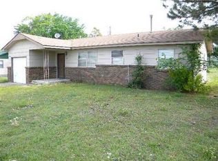 416 Anderson Dr, Prague, OK 74864