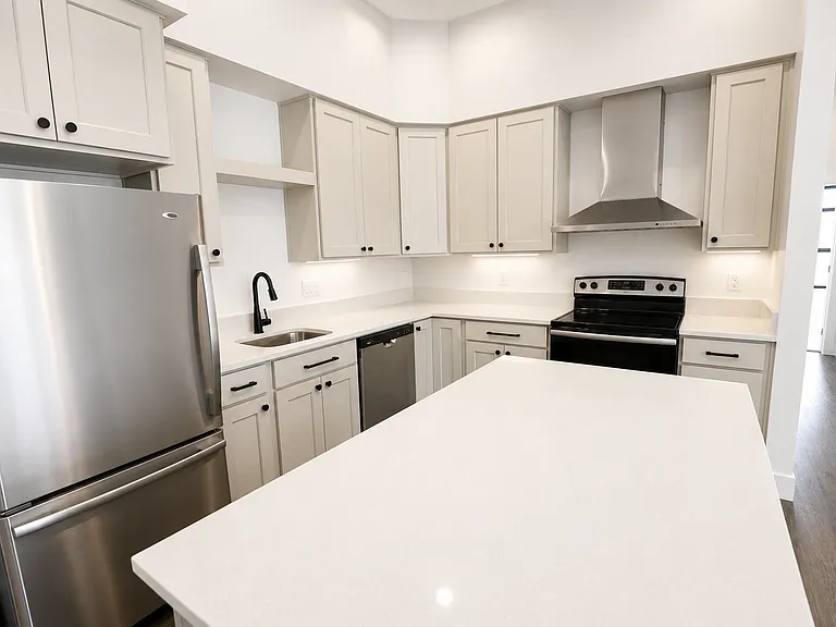 21806 E Indiana Ave — Photo 40