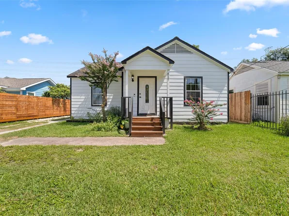 617 Frisco St, Houston, TX 77022