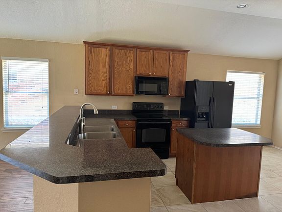 5th image of 10625 Vista Heights Blvd