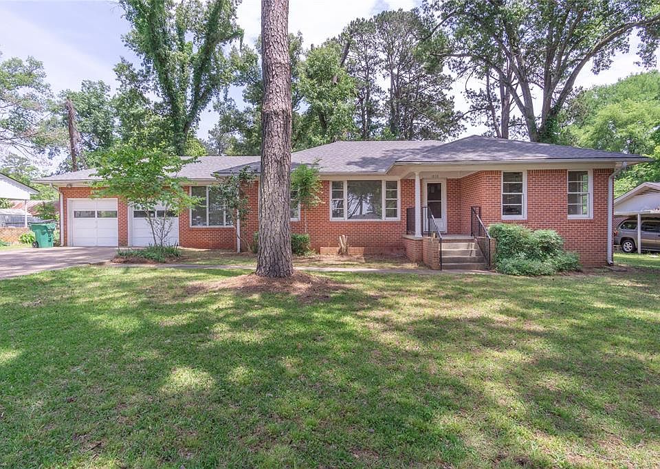 1st image of 1033 Wilton Pl