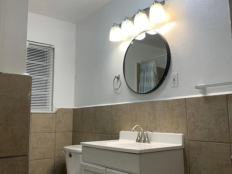 2532 Forest Park Blvd — Photo 20