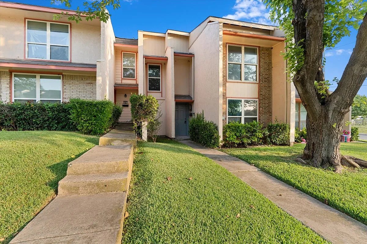 Fully Renovated & Ready to Impress — Photo 2