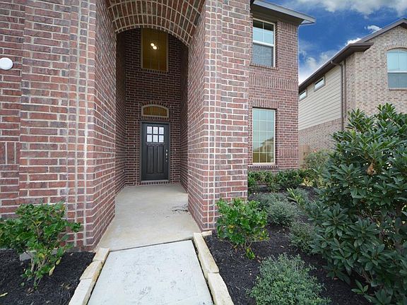 2nd image of 3610 Daintree Park Dr