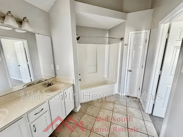 55 Oak Ridge Cv — Photo 14