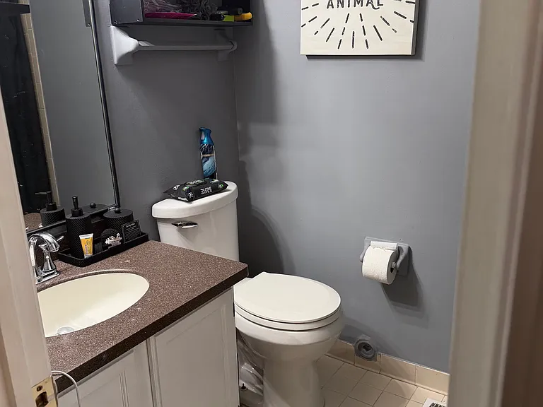 1657 Ashwood Ln — Photo 10