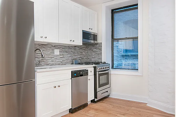 Rented by Bold New York | media 23