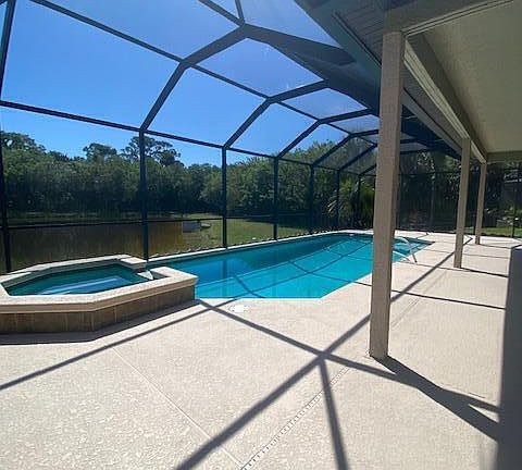 4th image of 2972 Glenridge Cir