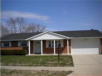 6214 Philadelphia Dr photo 1