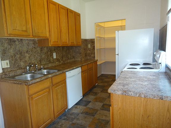 KITCHEN looking west