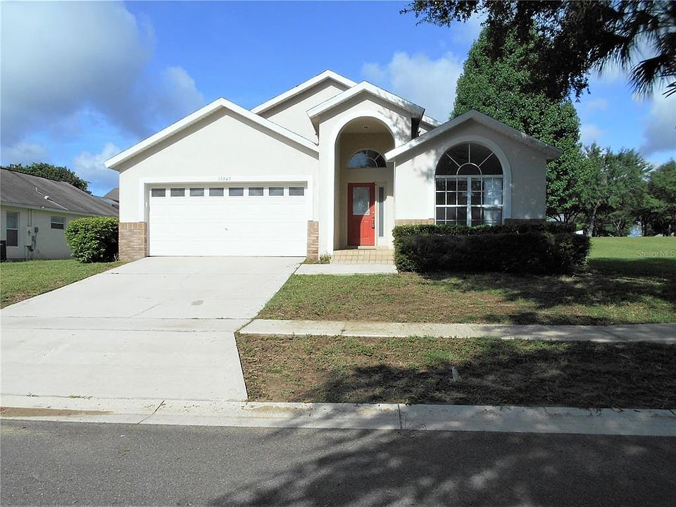 1st image of 15943 Heron Hill St