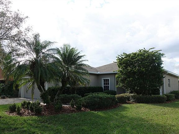 4th image of 334 Lake Cassidy Dr