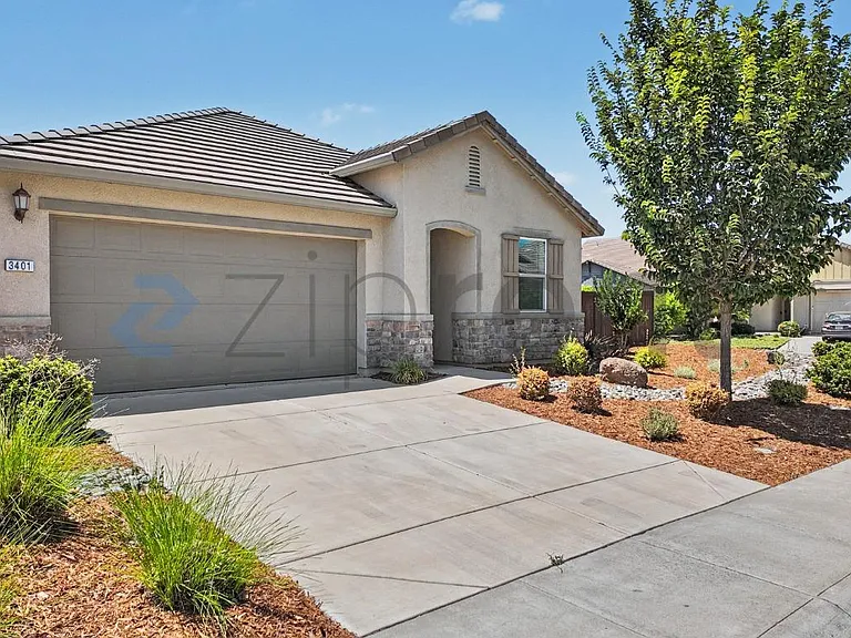 3401 Foothill Pine Ct — Photo 2