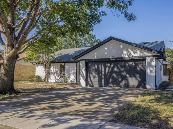 8013 Miles Dr, Watauga, TX 76148