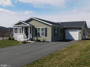5 Sandpiper Dr, Bechtelsville, PA