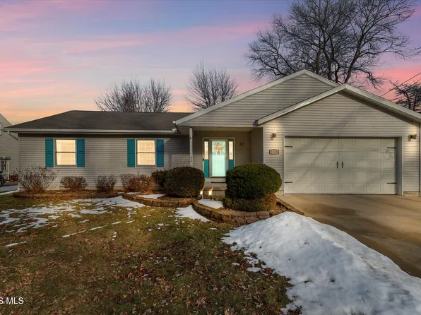 1163 Clark St, Holland, OH 43528