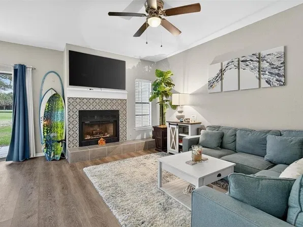 210 Oak St Unit 504, Rockport, TX 78382