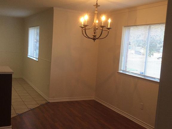 5th image of 913 Marlene Dr