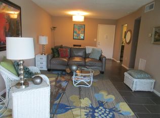 504 Davis Rd APT 84, Palm Springs, FL 33461
