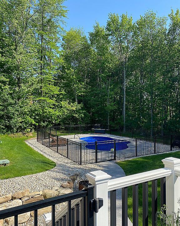 2nd image of 133 Uconn Dr