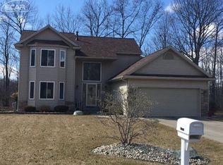 11293 Grand Oaks Dr, Clio, MI 48420