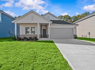 560 Cozy Bluff Rd, Spartanburg, SC 29301
