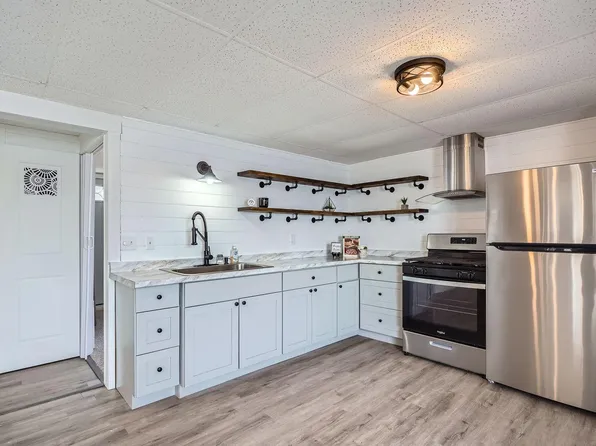 28111 134 1/2 St NW, Zimmerman, MN 55398