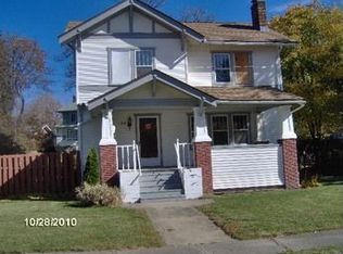 214 E Iroquois Rd, Pontiac, MI 48341