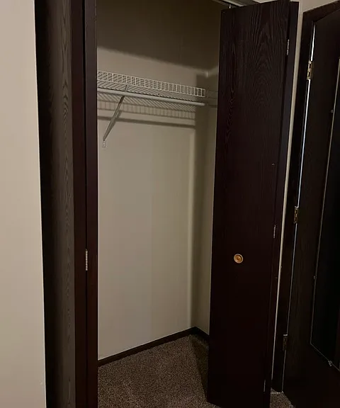 1043 Cranston Dr — Photo 10