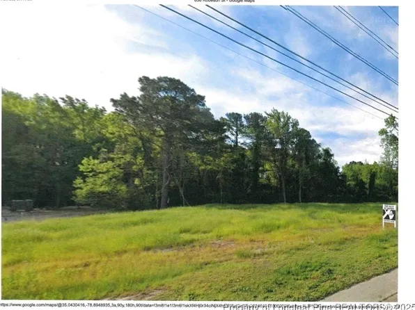 709 Robeson St, Fayetteville, NC 28305