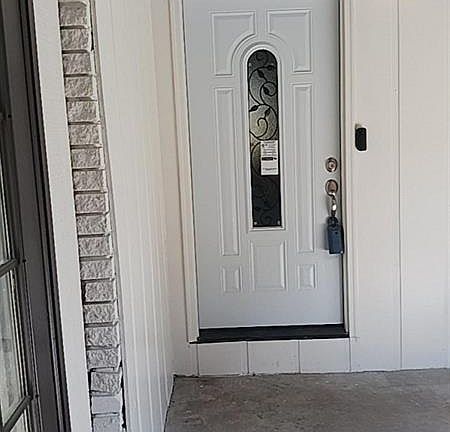 5th image of 6820 Marlborough Cir S
