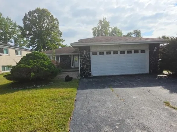 625 E 173rd St, South Holland, IL 60473