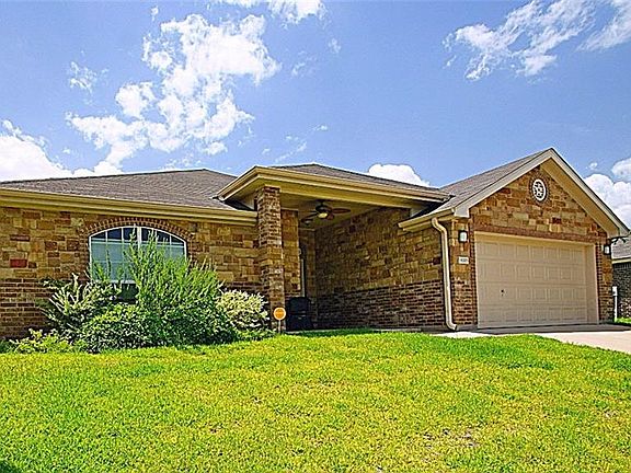 3rd image of 6705 Alvin Dr