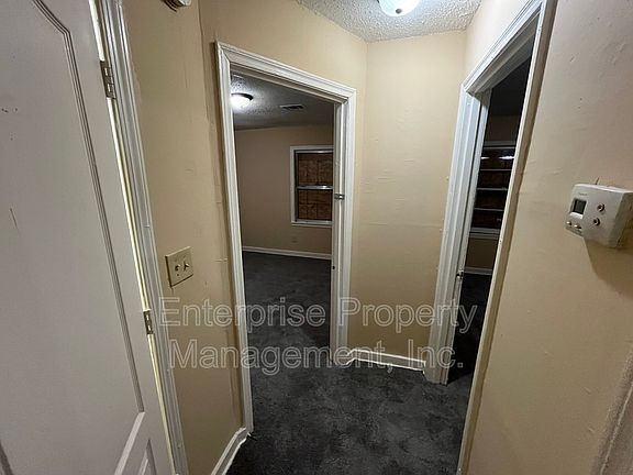 5th image of 163 W McKellar Ave