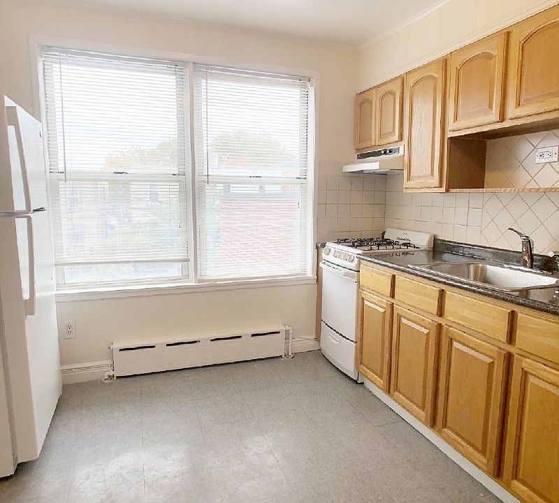 1st image of 20-45 33rd St #2F