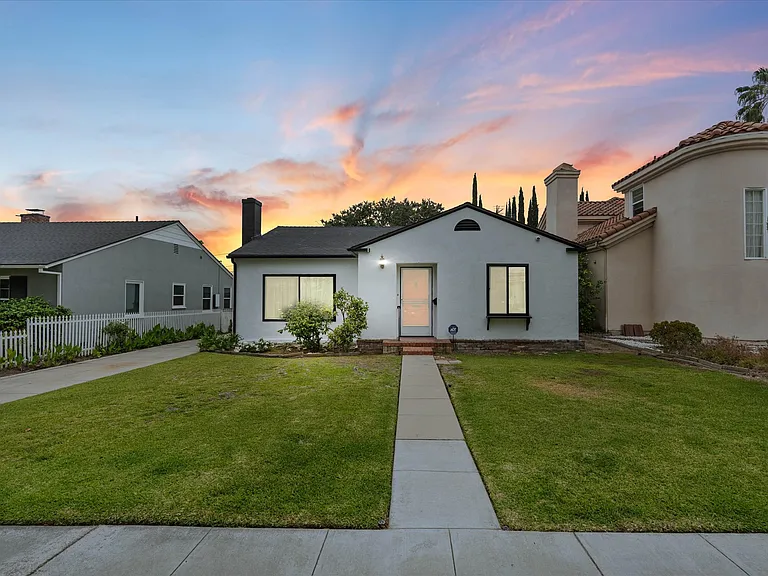 320 Laurel Ave — Photo 6