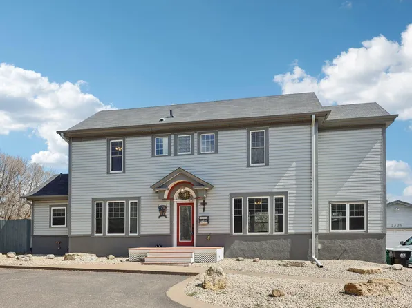 2306 N Ferry St, Anoka, MN 55303