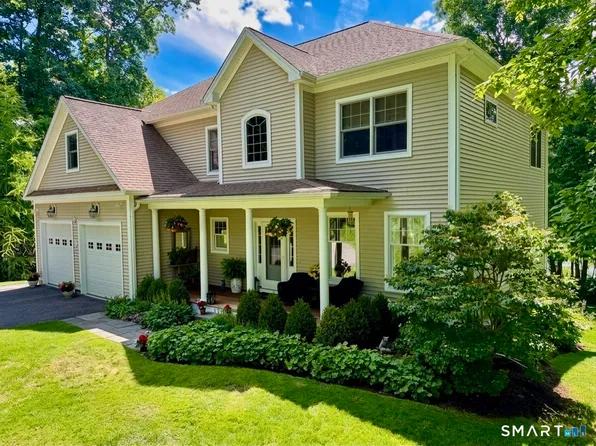89 Reservoir Road, New Milford, CT 06776