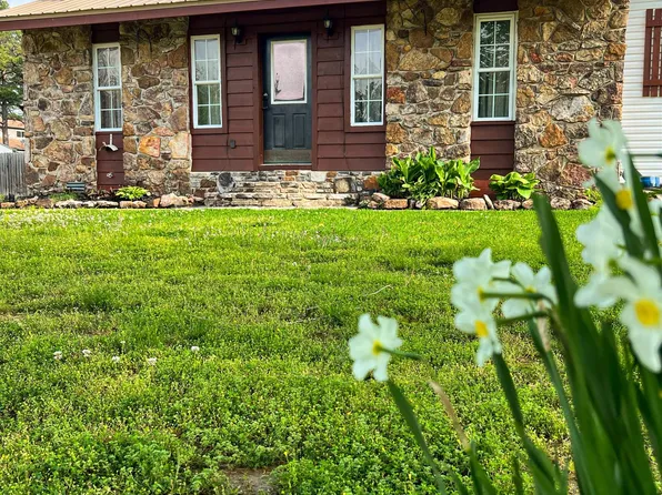 3104 Martin Dr, Mountain View, AR 72560