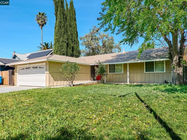 172 Arrowhead Dr, Vacaville, CA 95687