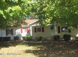 227 Underwood Rd, Guin, AL 35563