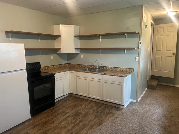 415 E 7th St #B, Galena, KS 66739