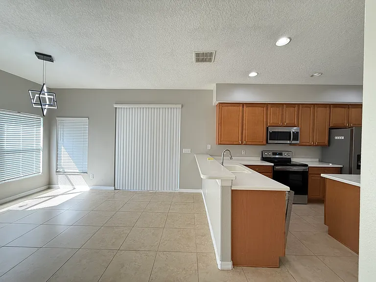 2338 Wintermere Pointe Dr — Photo 6