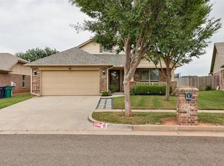 13304 SW 4th St, Yukon, OK 73099