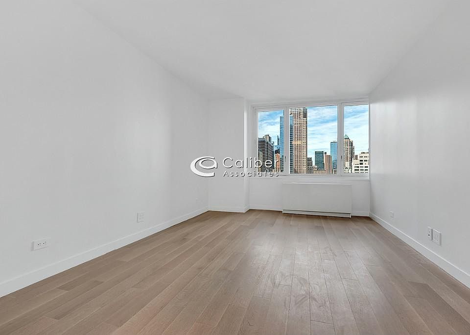 2nd image of 322 W 57th St APT 38M