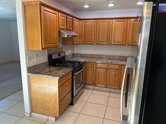 5th image of 4617 Pedroncelli Ct NW