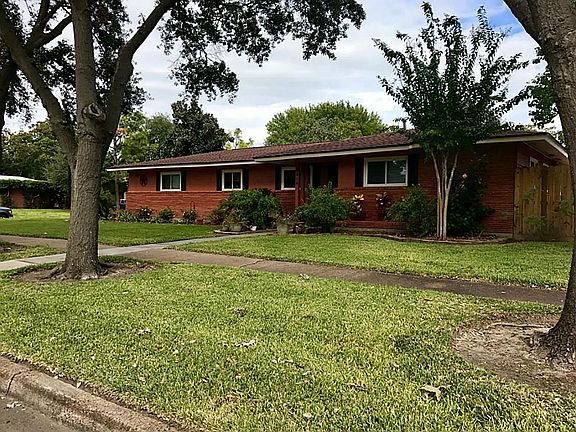 4th image of 2316 9th St N